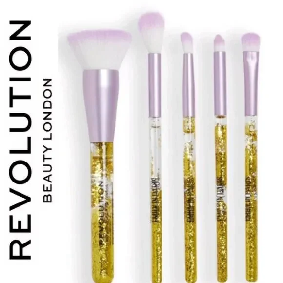 Revolution Beauty X‎ Emily In Paris 5-PC Brush Set