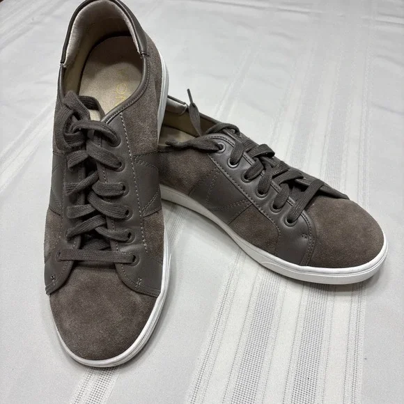 Vionic Jerome Suede Shoes Mens Size 8 Brown Lace Up Casual Comfort Sneakers