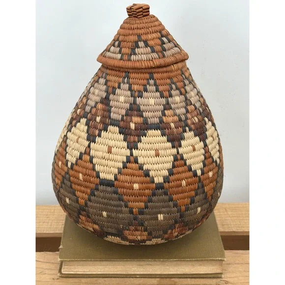 Handmade Zulu Basket Zandile Xulu South Africa‎ Woven Ukhamba Beer Basket Lidded