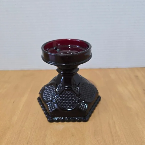 Vintage Avon 1876 Cape‎ Cod Collection Hurricane Candle Lamp Base