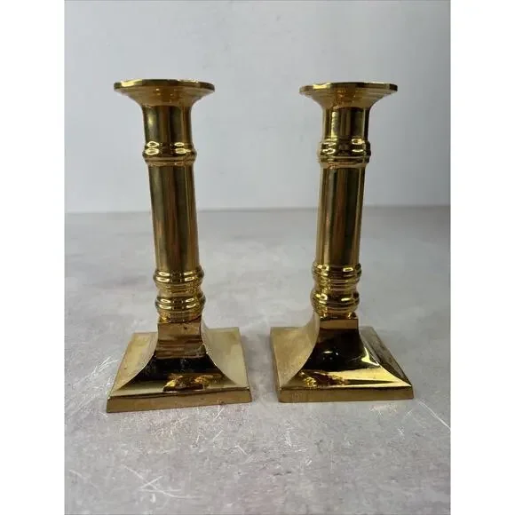 Vintage Brass Candle Sticks Pair of 2 Heavy‎ 6.25”Square Base