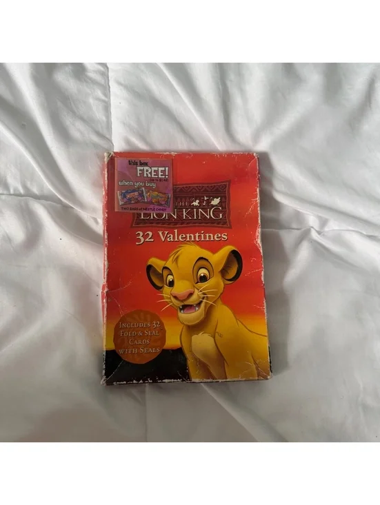 vintage y2k sealed lion kings valentines