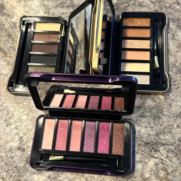 BCBGeneration Eyeshadow Palette Trio Nudes Twilight Night Out 3 PC Set Glamorous
