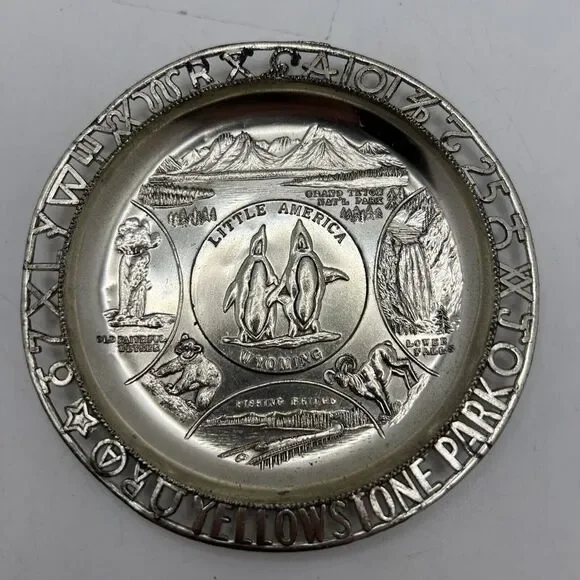 LITTLE AMERICA Wyoming Metal Cigarette Ashtray‎ Yellowstone