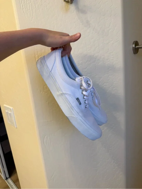 Vans White Low-Top Canvas Men’s Sneakers