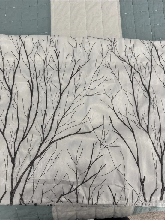 Neutral Tree-Branch Window Valance - White and Brown