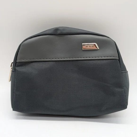 ✨3/$15 Tumi For Delta Small Grey Zip Up Toiletries Bag