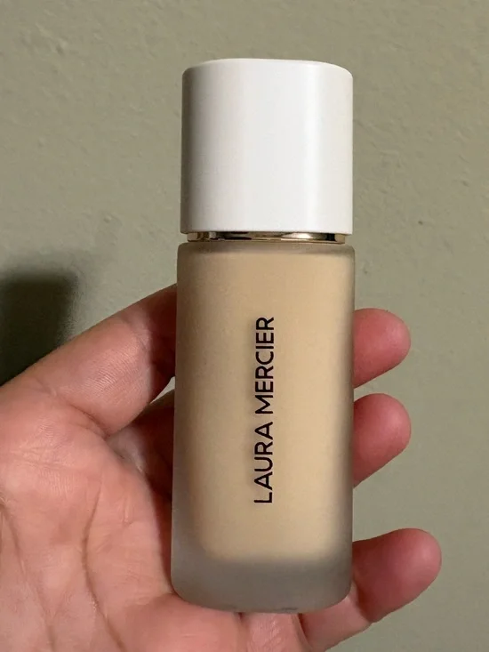 Laura Mercier Natural Radiance Foundation - 1W1 • CASHMERE Brand New Never Used.
