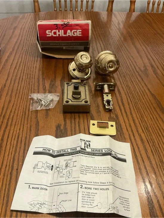SCHLAGE F10 door knob set Vintage from 1980s