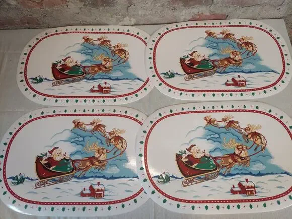 Christmas Holiday Placemats Santa Reindeer Sleigh Flying Winter Set 4 Oval 17
