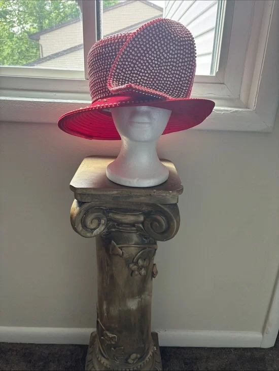 Crystal-Studded Red Wide-Brim Party Hat