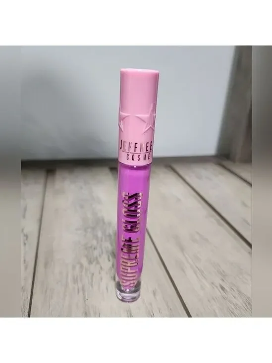 Jeffree Star Supreme Gloss in Shade Queen Supreme - New In Box