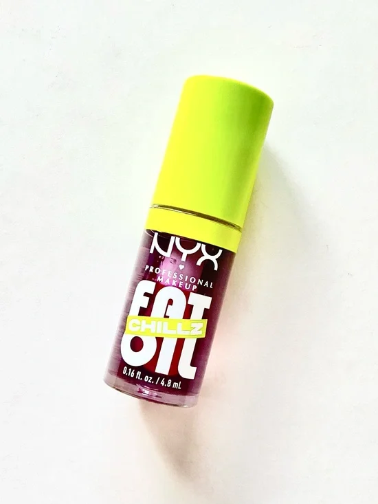 ⭐️3/$25 NYX Fat Oil Lip Drip Chillz Cooling Lip Oil in Strawberry Slush