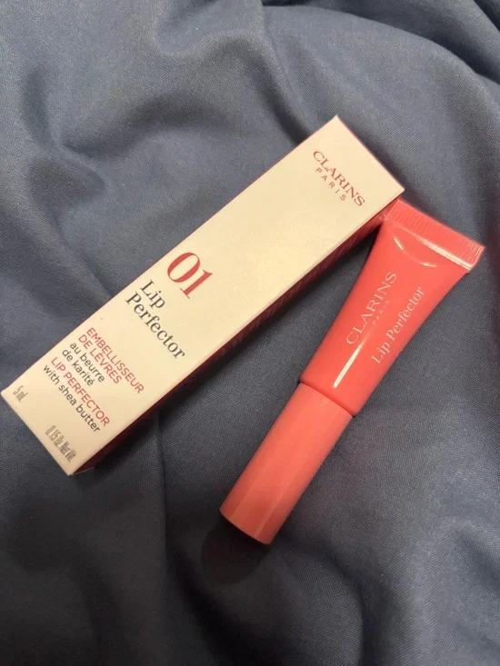 Clarins Lip Perfector 01 Coral Pink Sheer Gloss