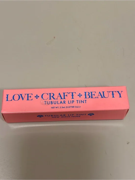 Love + Craft + Beauty Tubular Lip Tint — New Wave Nude Pink