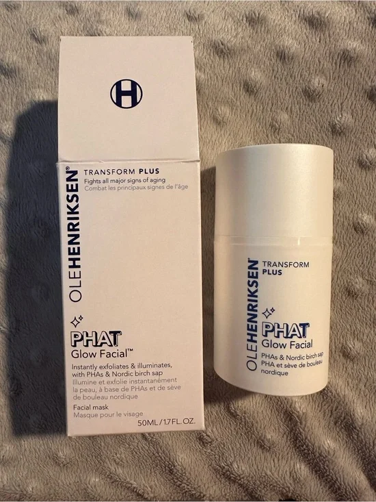 Ole Henriksen PHAT Glow Facial - White Cream Packaging