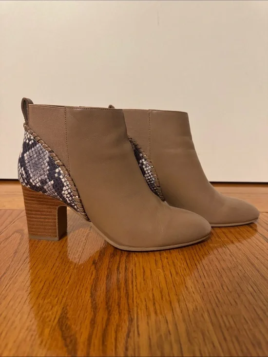 Jack Rogers Neutral Tan Pointed-Toe Ankle Booties