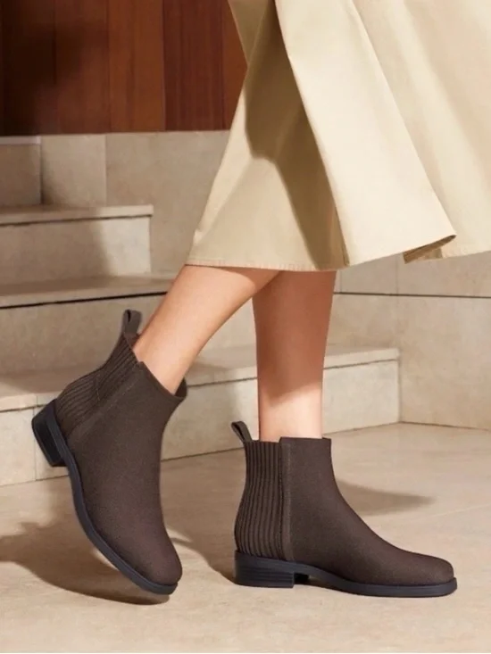 Vivaia Celina Square Toe Ankle Chelsea Boots Waterproof Knit Size 9.5
