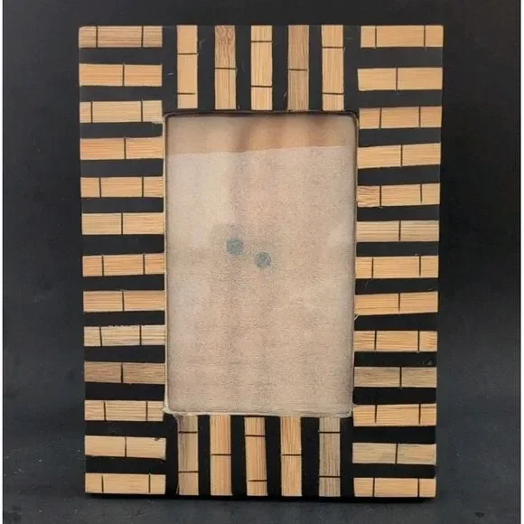 Sicura Photo Frame Black & Natural Wood Inlaid Italian Design For 3 x 5 Picture