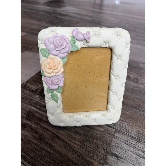 Vintage Tufted Rose Picture Frame Cream Quilted Resin‎ Floral wedding 3d 4.5x6