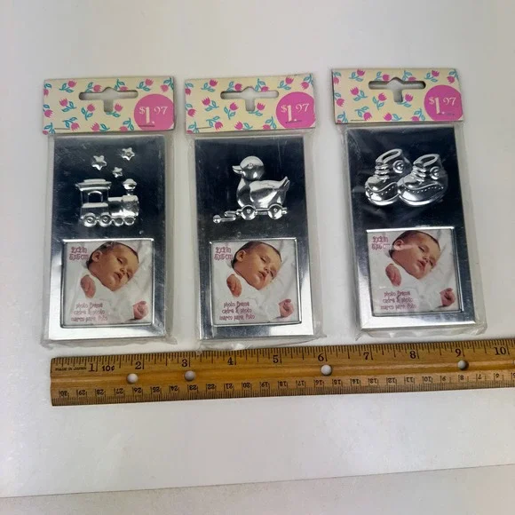 3 Vtg Small Baby Picture Photo Frame Silver Duck Shoes Train Stars‎ 2x2inch READ