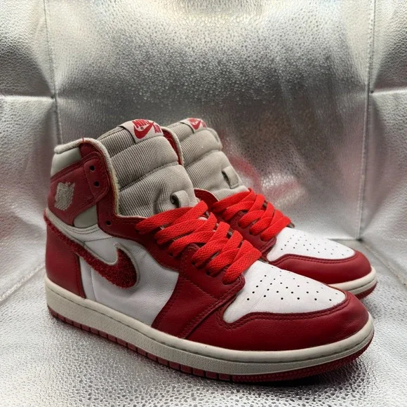Size 9 Air Jordan‎ 1 Retro High OG Varsity Red Womens Sneakers DJ4891-061