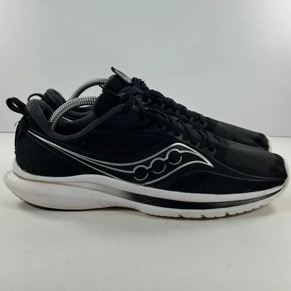 Saucony Kinvara 13 Womens Running Shoes‎ Black White S10723-05 Size 10