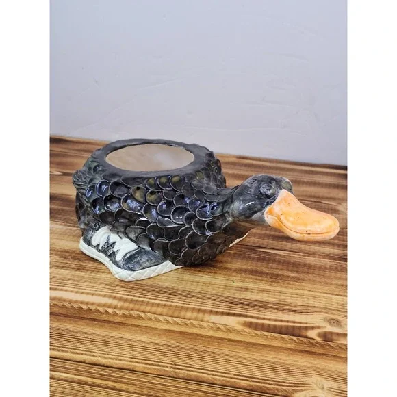 Kewl Kid Ceramic Duck Planter‎ - Black With Sneackers.