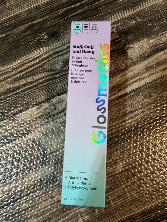 Glossmetics Buff, Buff, and Away Facial Exfoliator