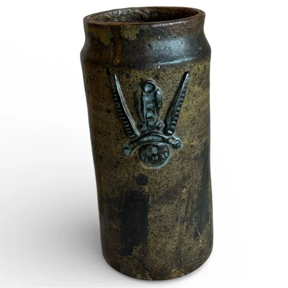 Horsefly Vase Sturdy BIG  Ceramic Relief Design Brown Tan Blue Mottled Colors 3D