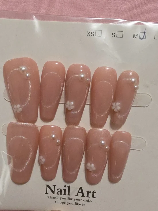 Nude Pink Pearl & Flower Press-On Nails