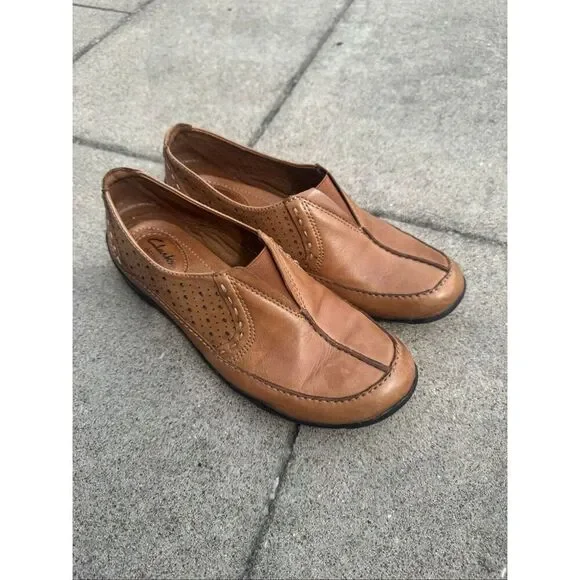 Clarks Artisan Slip On Shoes Women’s 7.5M Brown Leather Comfort Loafers Casual
