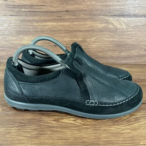 ECCO‎ ‘Cayla’ Black Leather Loafers Shoes Women’s Size 9-9.5 (40)
