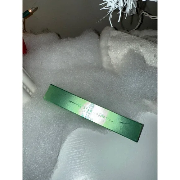 Jeffree Star Cosmetics Velour‎ Liquid Lipstick Green Metallic Limited Edition