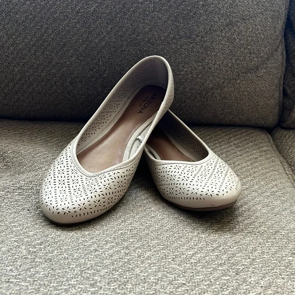 Arizona Jean Co. Flats