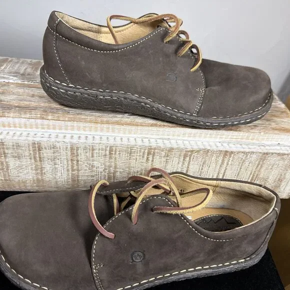 Born W2808 Women’s Leather Comfort Size 9.5