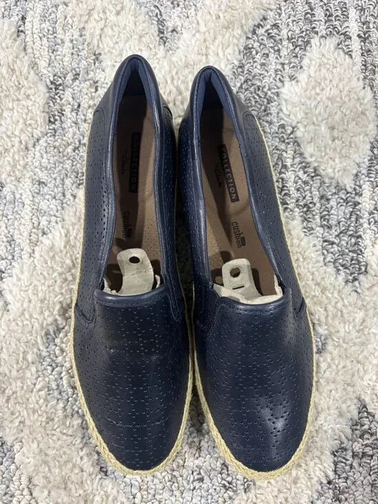 Clarks Danelly Molly Navy Leather Espadrille Slip-On Size 8.5 M