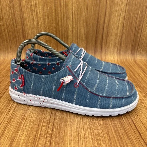 Hey Dude Wendy Denim Star Loafers Womens 9 Blue Red Patriotic Canvas Slip Ons