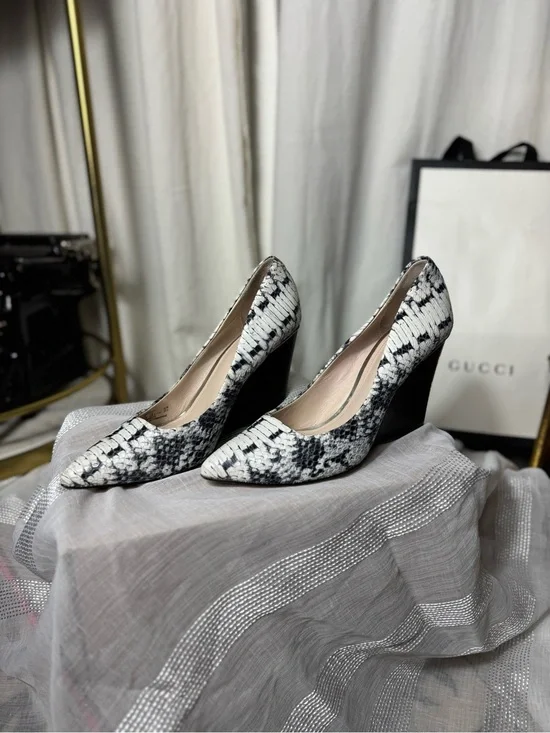 Coach Black and White Snakeskin Pointed Wedge Pumps