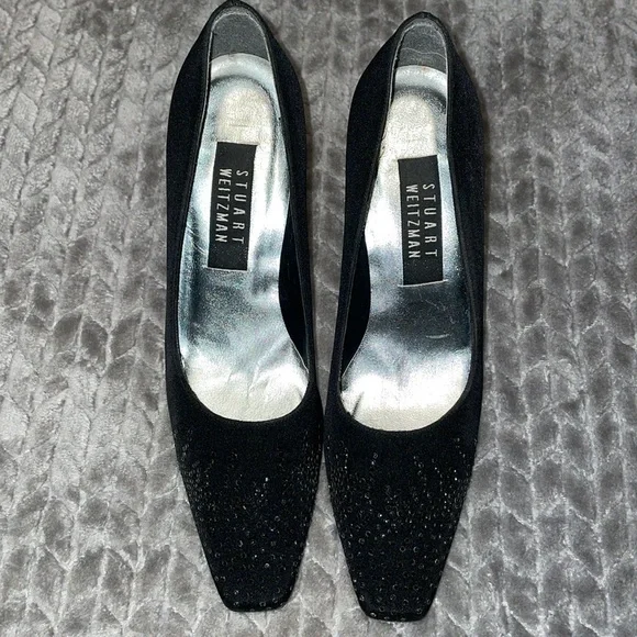 STUART WEITZMAN Black Satin Rhinestone Accents Heels Pumps‎ Sz 6.5.