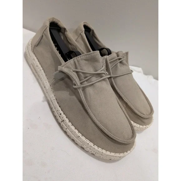 Hey Dude Shoes Womens 9 Wendy Casual Comfort Moc Sneakers Flats Grey Fabric