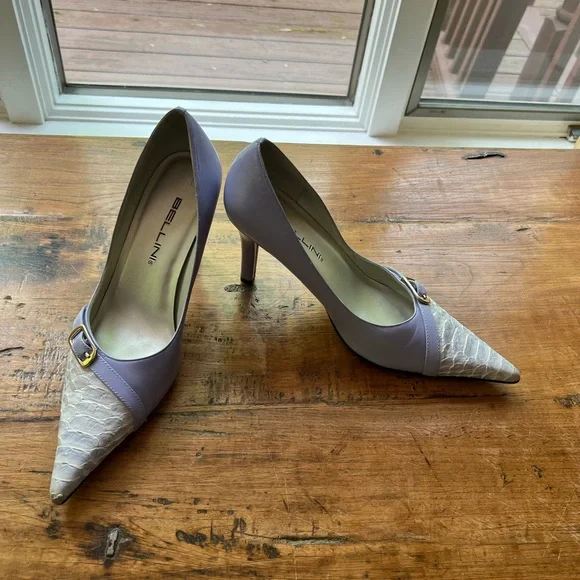 J.Renee’ Great Condition Lilac Dress Heels