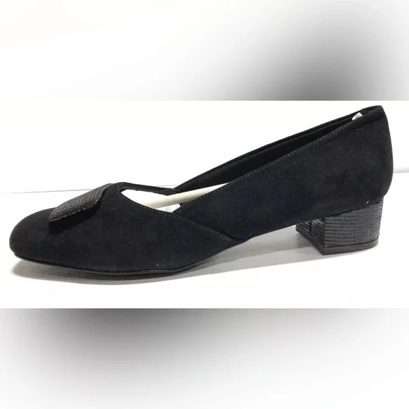 Trotters Delse Womens Low Pump Heels Black Size 10 Narrow