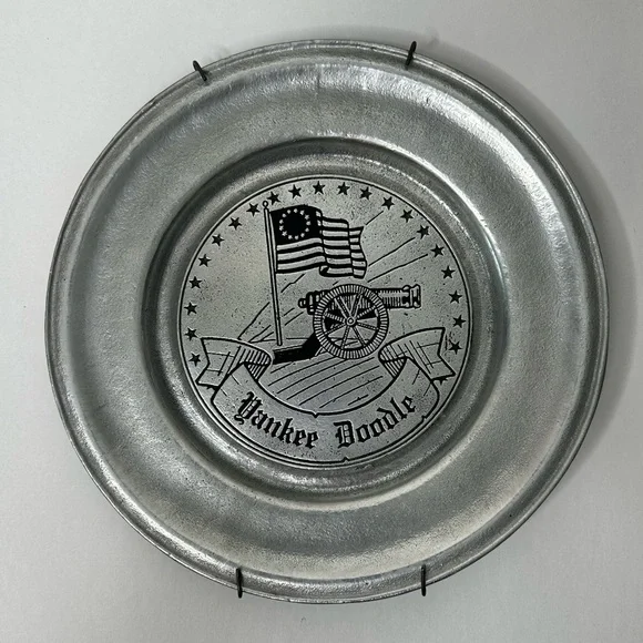 Old Mill Ent. Yankee Doodle Pewter Plate Betsy Ross Flag Stars American‎ Rare