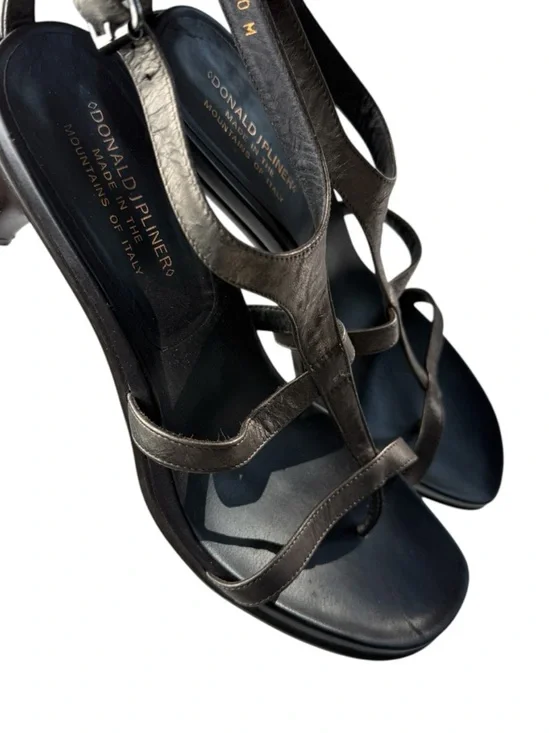 DONALD J PLINER Temira Antique Pewter Leather T-Strap Sandals 3