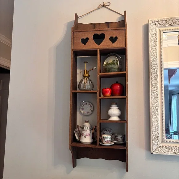 Vintage Wood Heart shelf Cutout Box Wall Shelf Brown Rustic Display 90's case