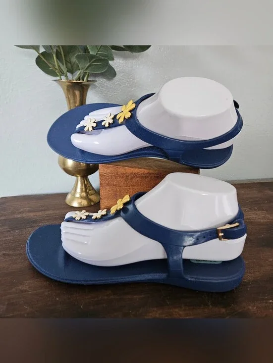 OKA-B Neptune Slingback Jelly Thong Sandals Navy With Flower Charms Size 9