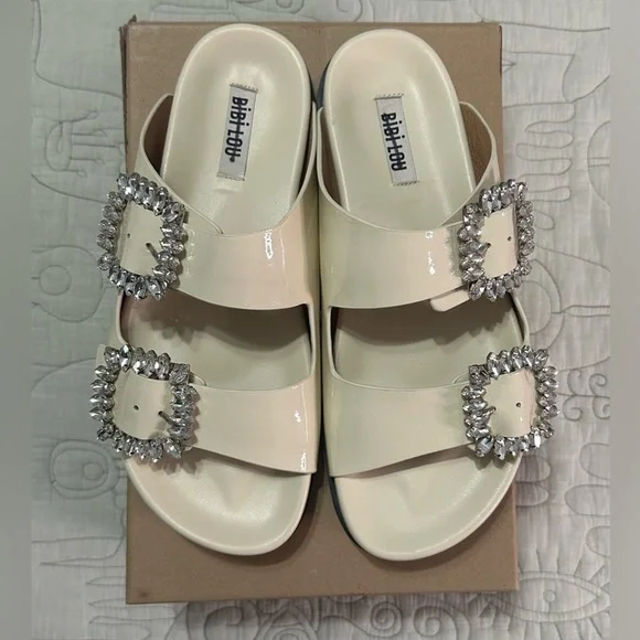 NEW Bibi Lou Crystal Buckles Bibi Lou Rose 38 Off White Cream Anthropologie