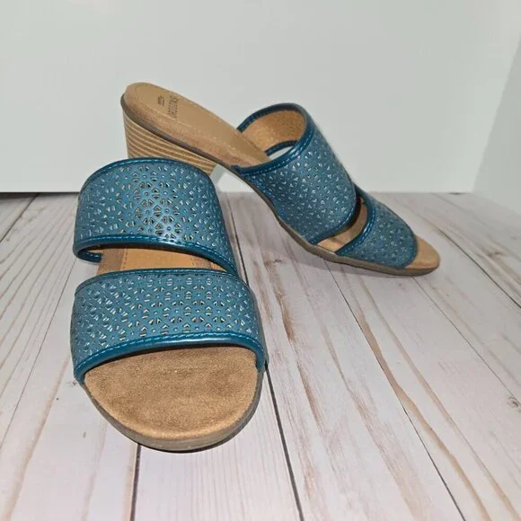 Earth Origins Women's, Cayla Sandal Teal Size 9