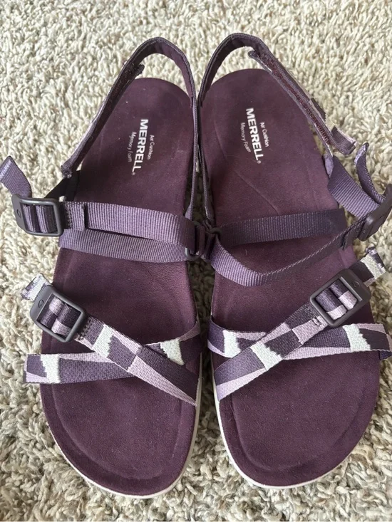 Merrell Women's burgundy district 3 Patterned Strap Outdoor Sandals nwot  sz 10